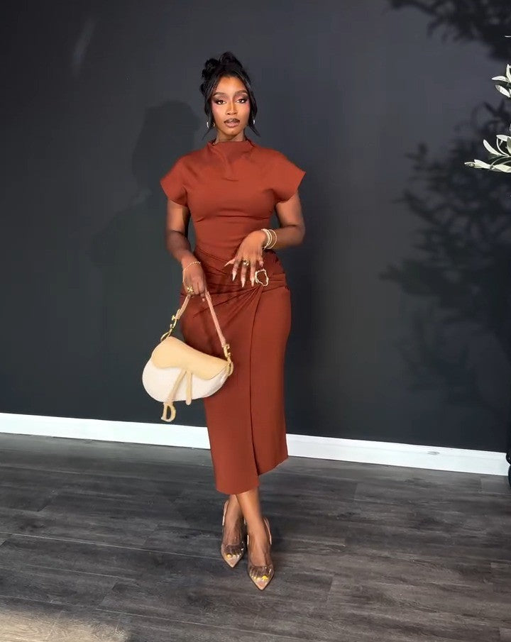 Elastic-Pleated Metal Buckle Dress