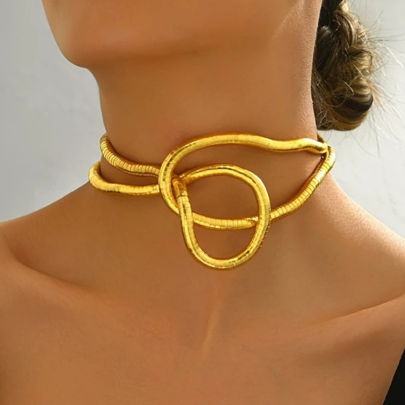 Chill Bendable Snake Necklace