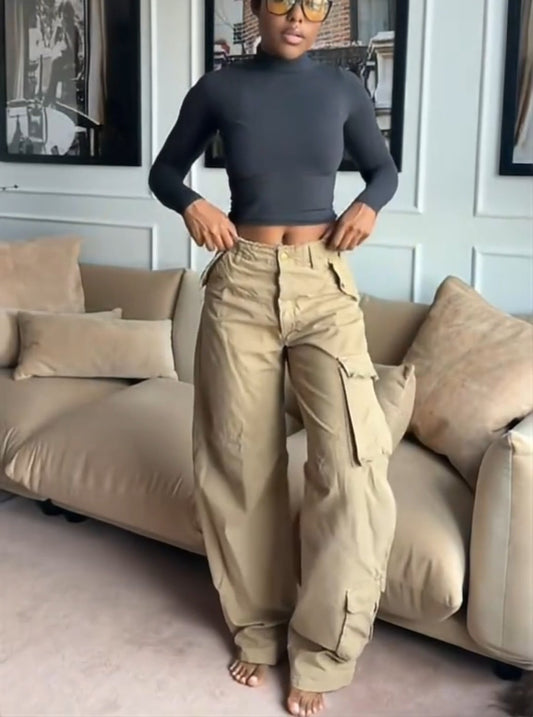 Wide-Leg Baggy Cargo Jeans