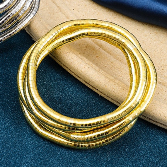 Chill Bendable Snake Necklace