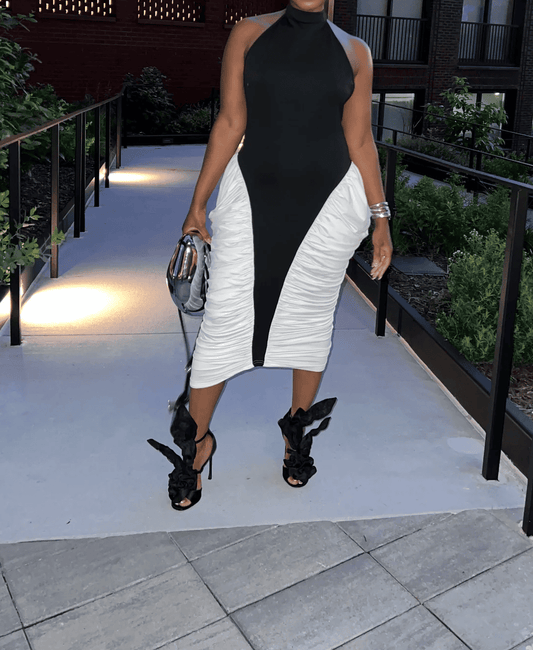 Sculpted Contrast Hourglass Dress