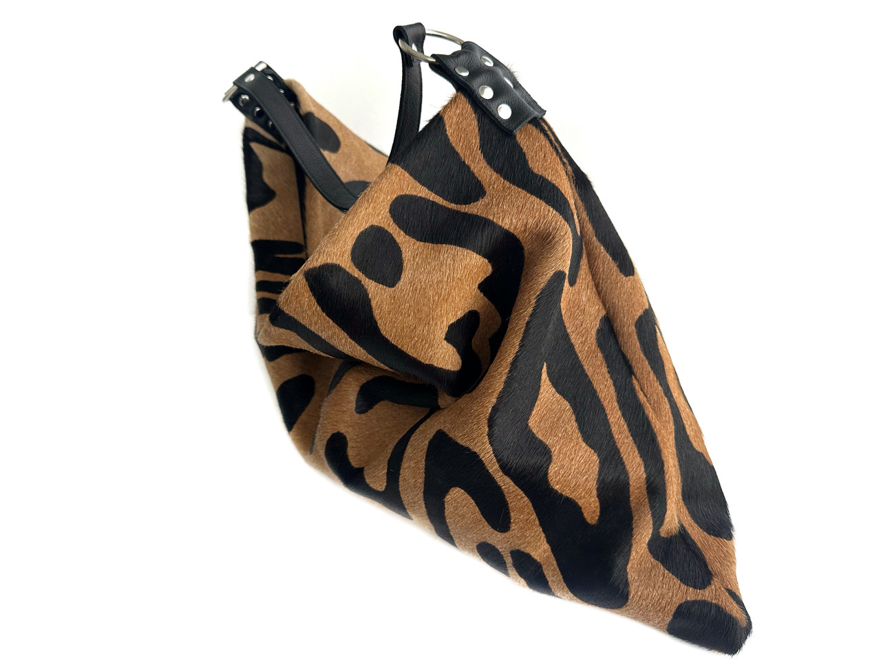 Leopard print bag with large capacity