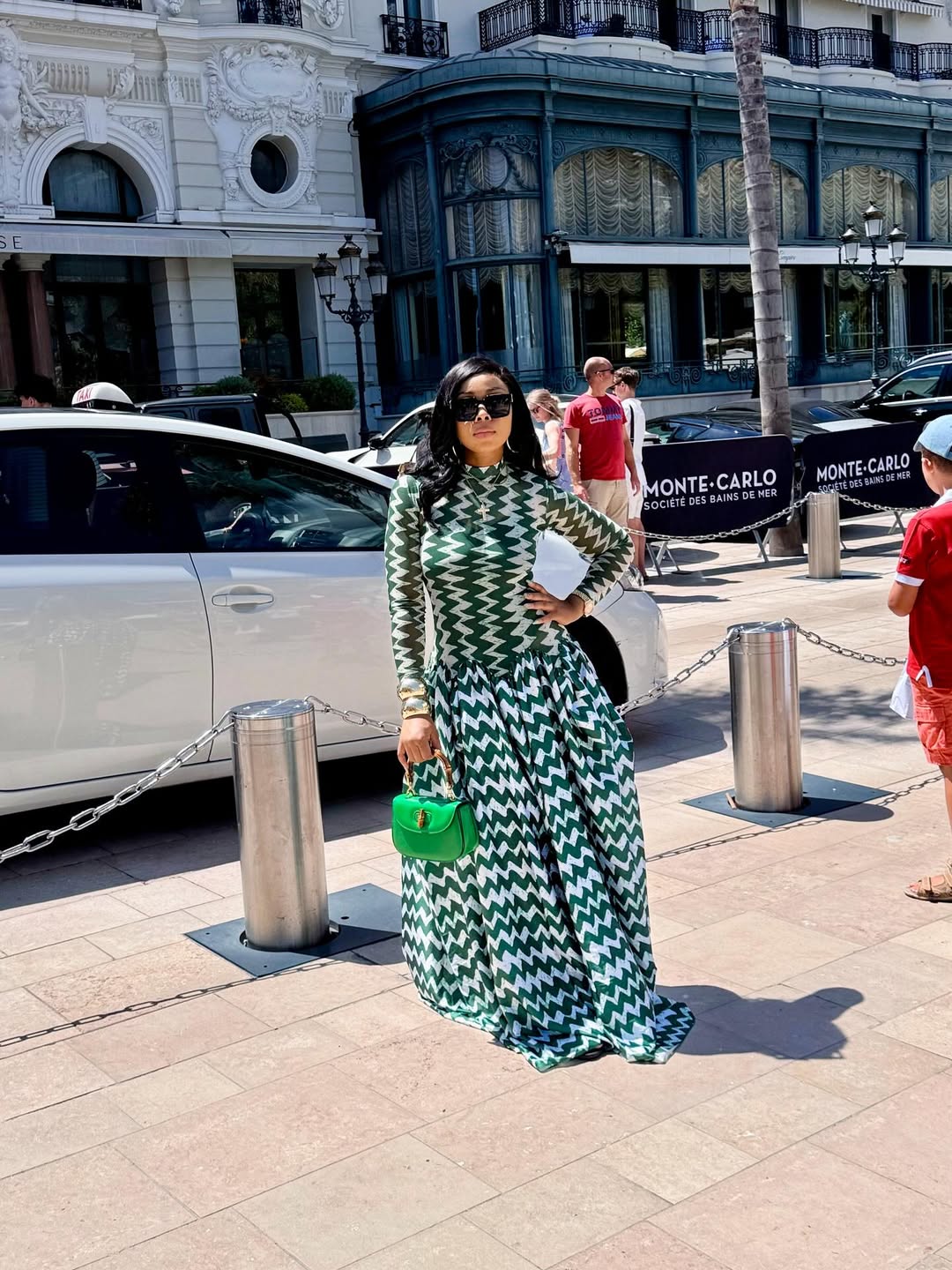 Lily mesh dress (in white and green )