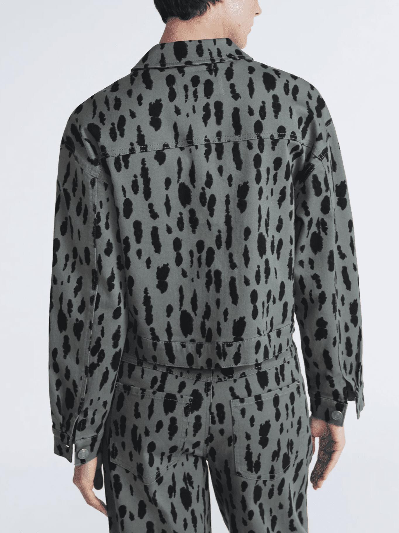 Denim Peplum Top+Animal Print Barrel Jeans