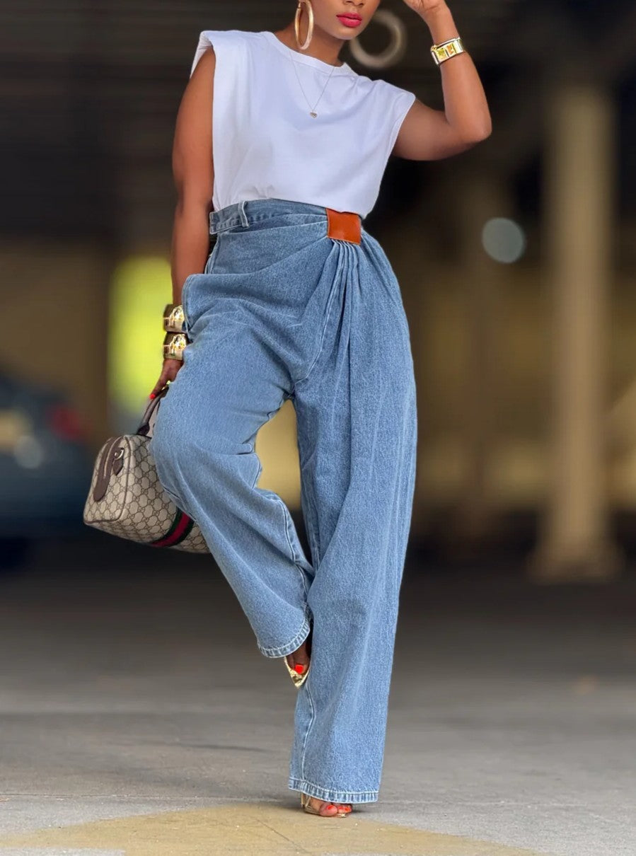 Irregular-Pleated Jeans