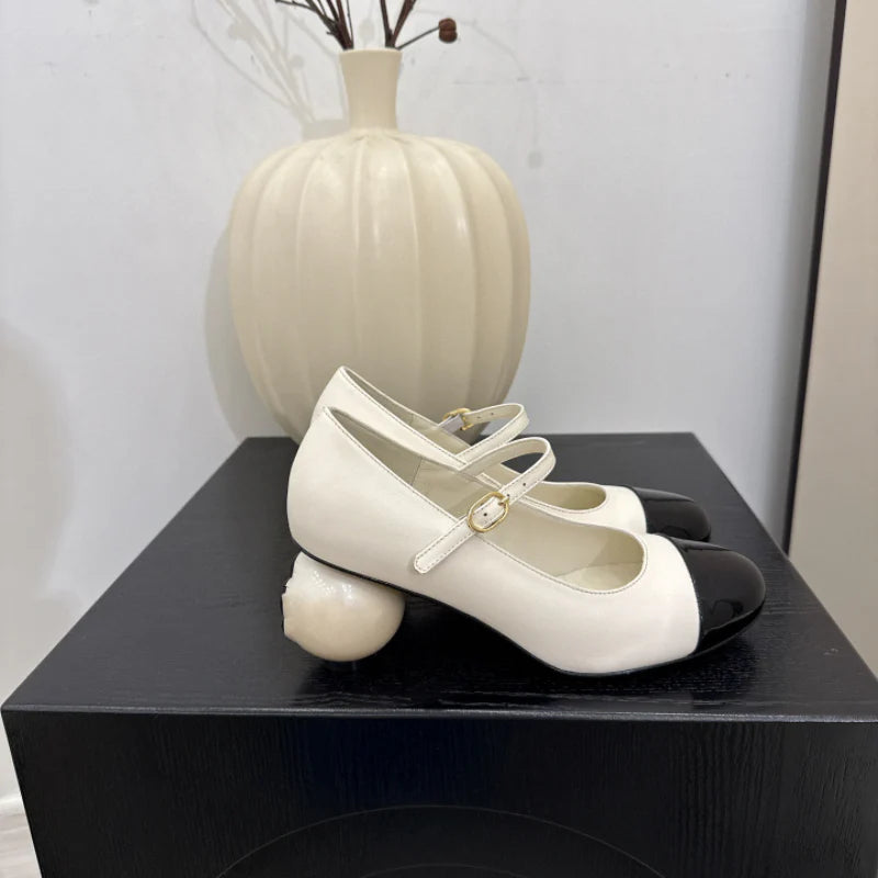 Color-Blocked Pearl Ball Shoes