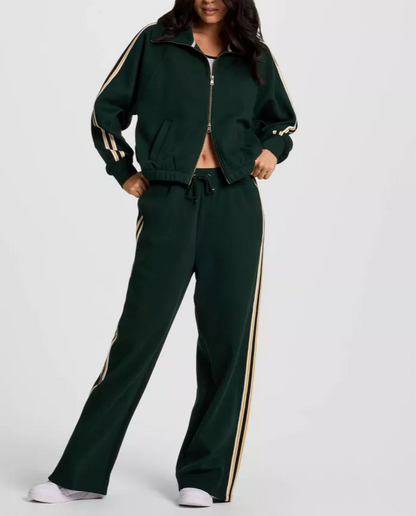 Sporty Style Full-Zip Turtleneck Top + Loose-Fit Pants