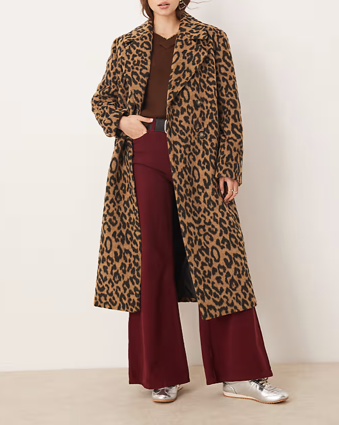 Oversized maxi coat in leopard print