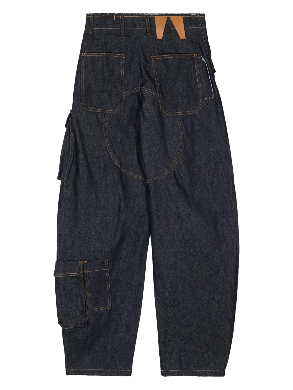 Tapered cargo jeans