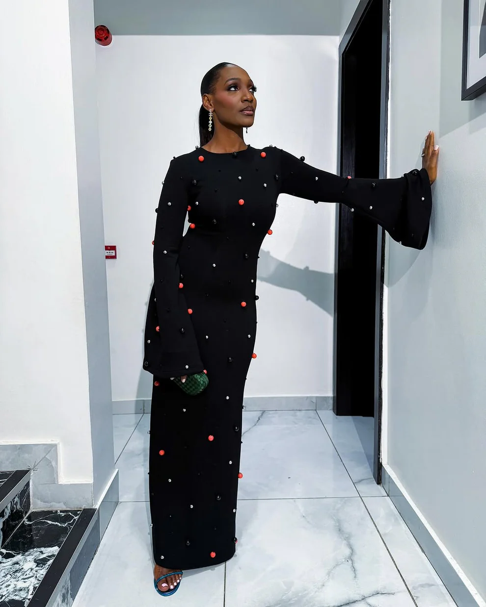 Round Neck Black Dress