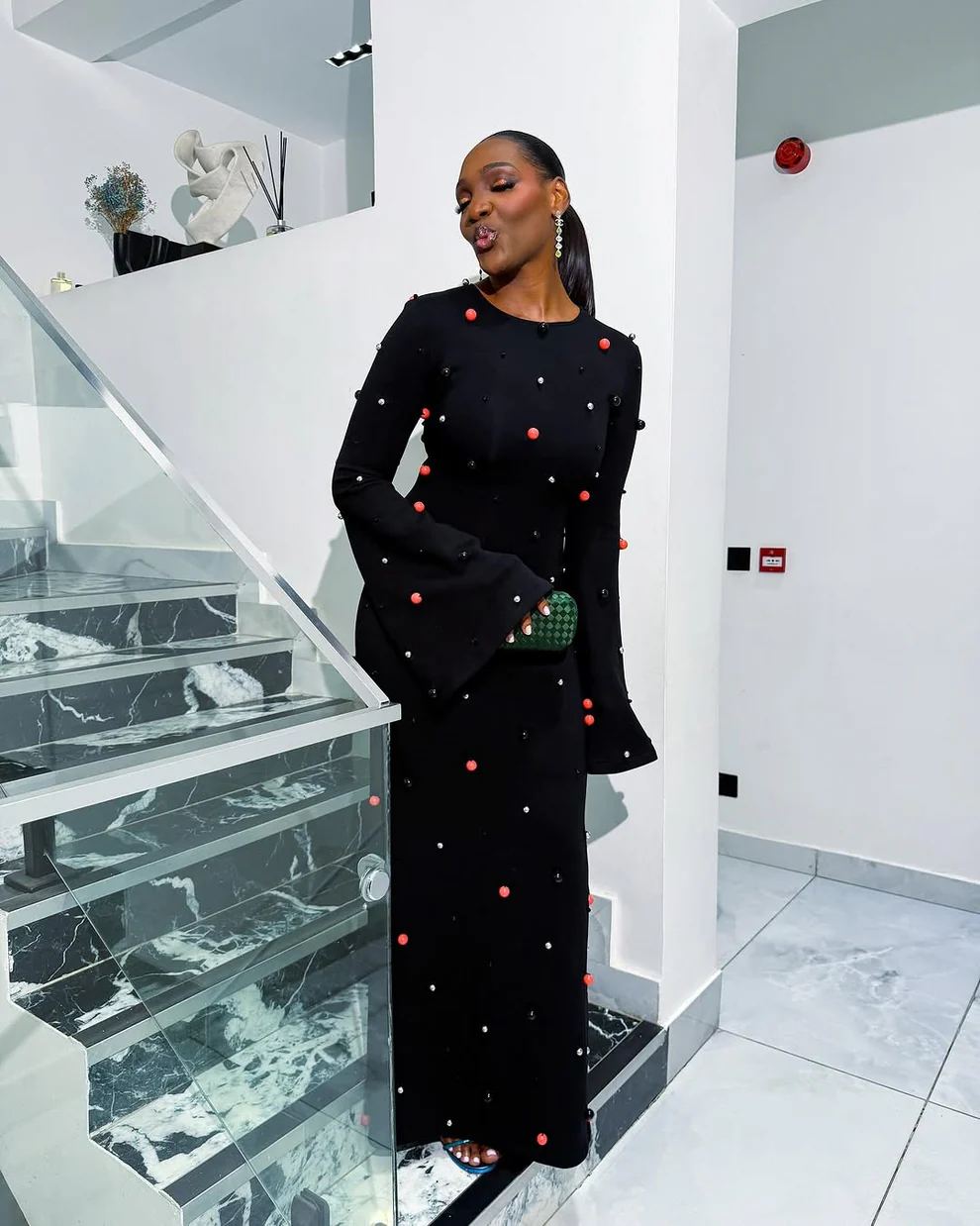 Round Neck Black Dress