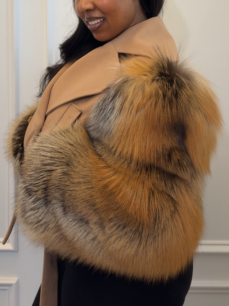 Plush Sleeves Short Coat